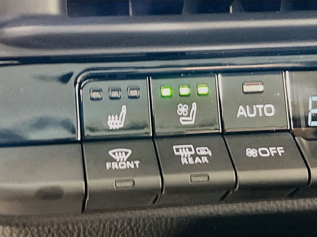 2027 Toyota Toyota Crown Platinum