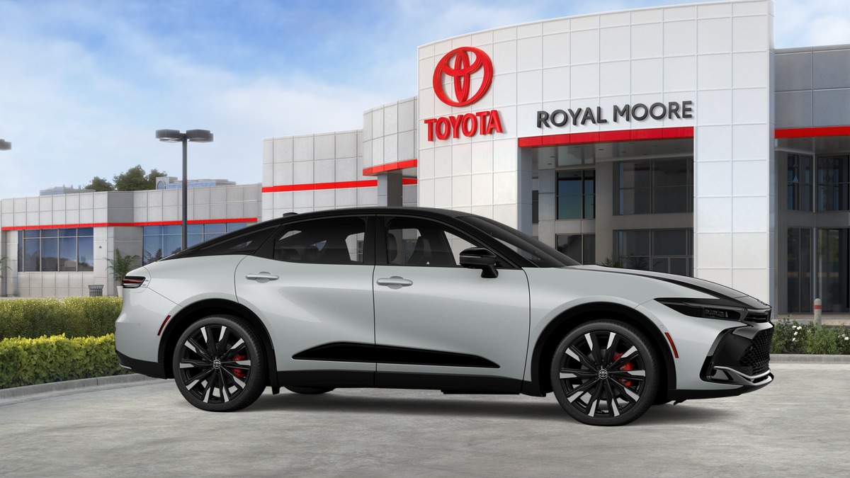 2027 Toyota Toyota Crown Platinum