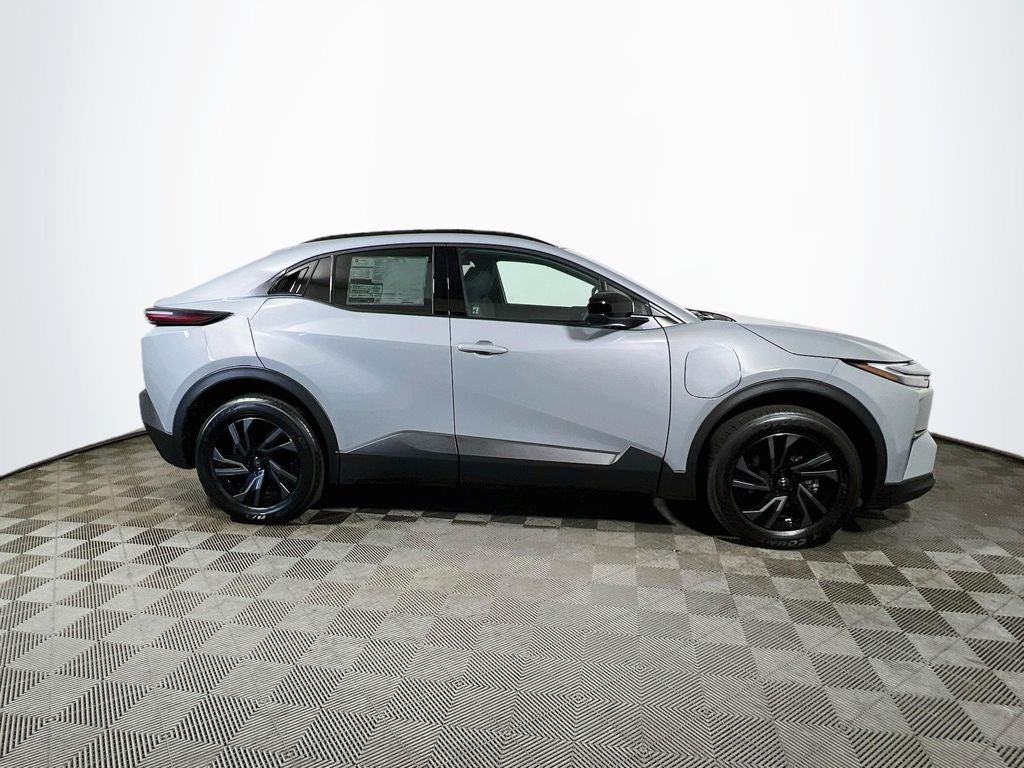 2026 Toyota C-HR SE