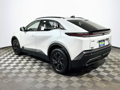 2027 Toyota C-HR SE