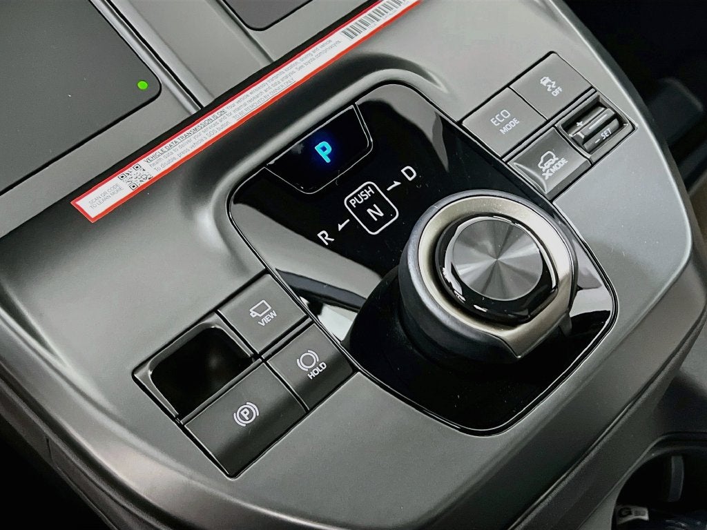 2027 Toyota bZ Woodland bZ Woodland Premium