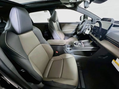 2027 Toyota bZ Woodland bZ Woodland Premium