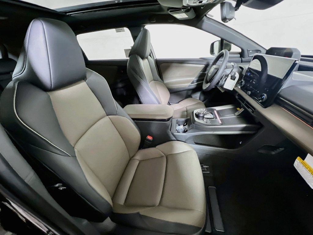 2027 Toyota bZ Woodland bZ Woodland Premium