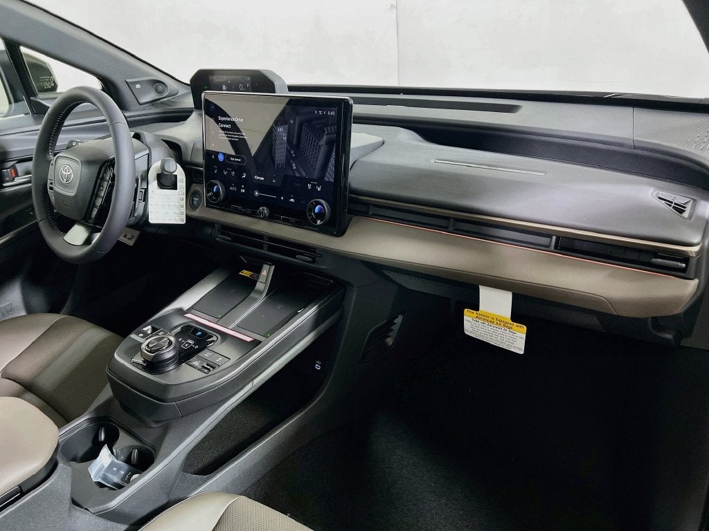 2027 Toyota bZ Woodland bZ Woodland Premium