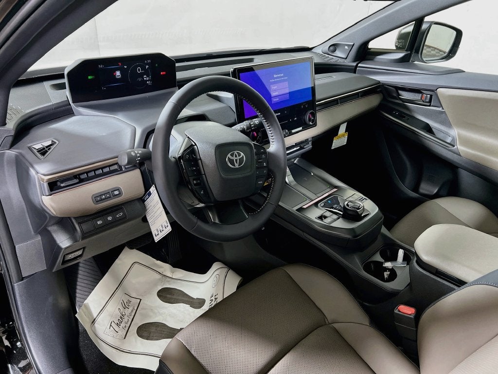 2027 Toyota bZ Woodland bZ Woodland Premium