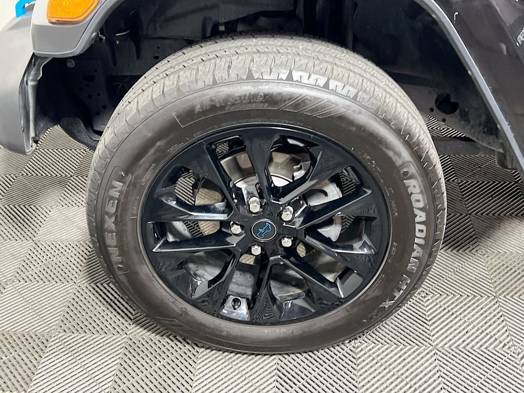 2024 Jeep Wrangler Sahara 4xe