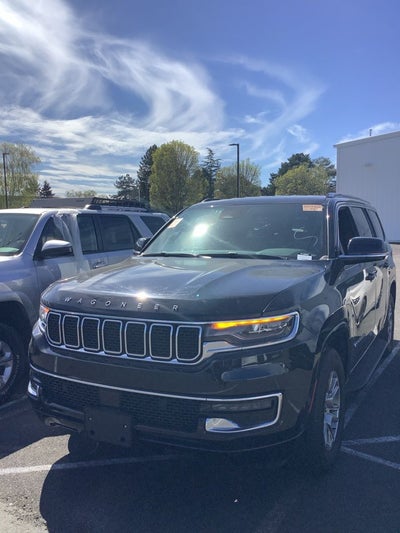 2024 Jeep Wagoneer Base