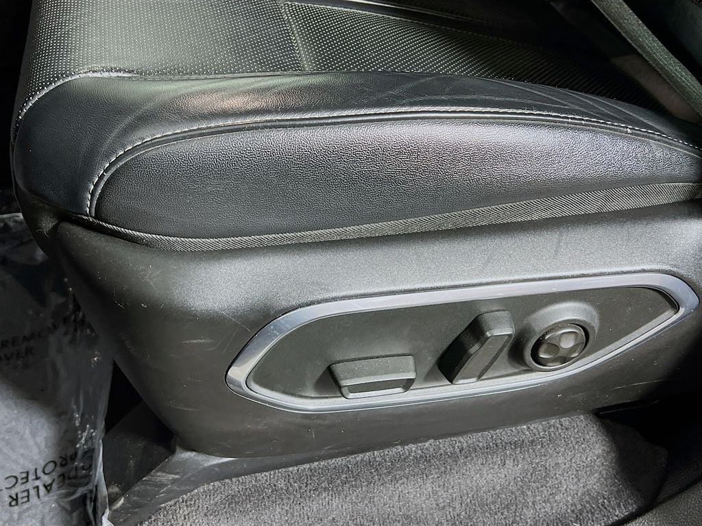 2024 Jeep Wagoneer Base