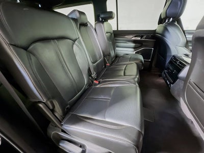 2024 Jeep Wagoneer Base