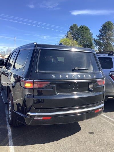 2024 Jeep Wagoneer Base