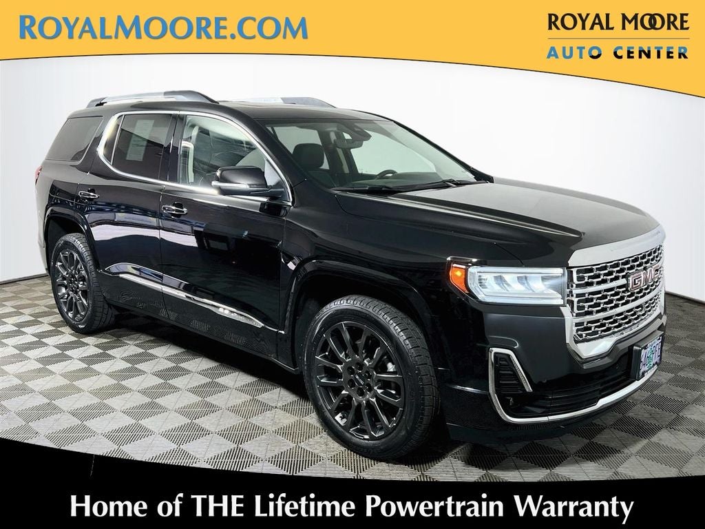 2023 GMC Acadia Denali
