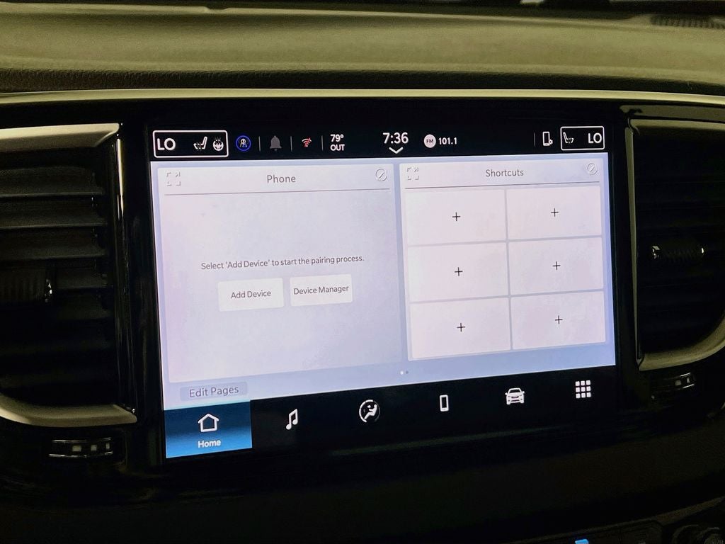 2025 Chrysler Pacifica Select