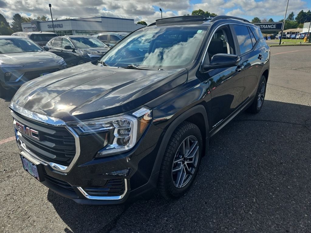 2022 GMC Terrain SLE