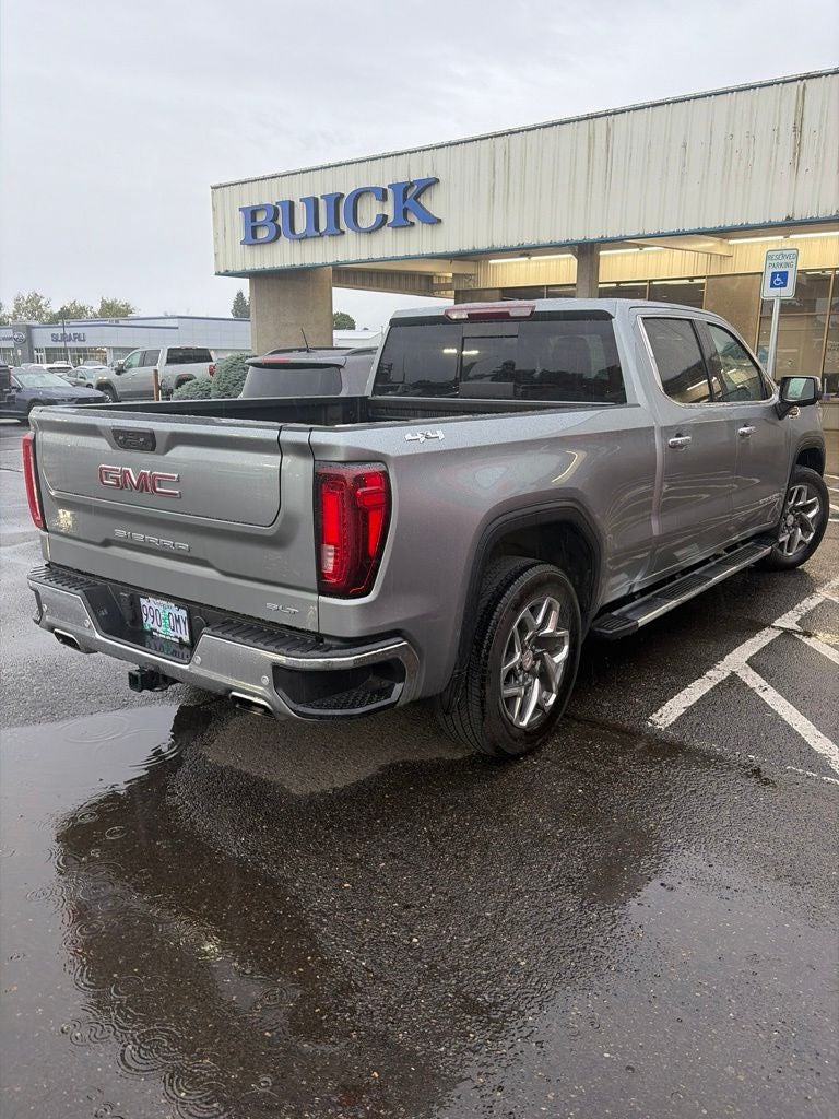 2025 GMC Sierra 1500 SLT