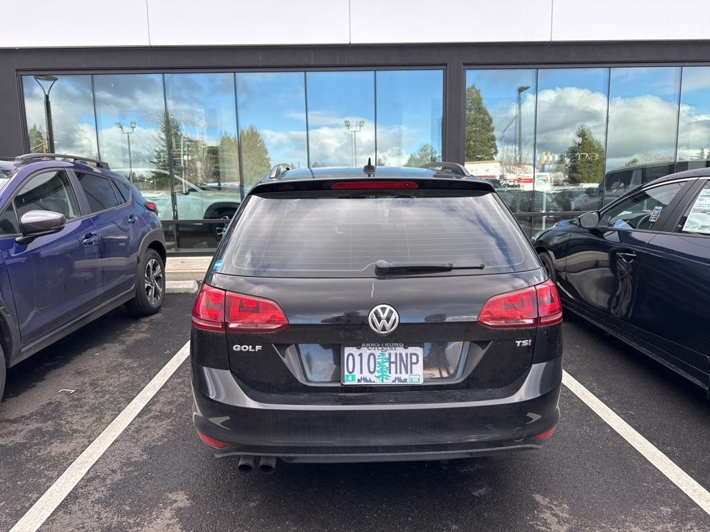 2015 Volkswagen Golf SportWagen S