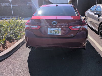 2018 Toyota Camry Hybrid SE
