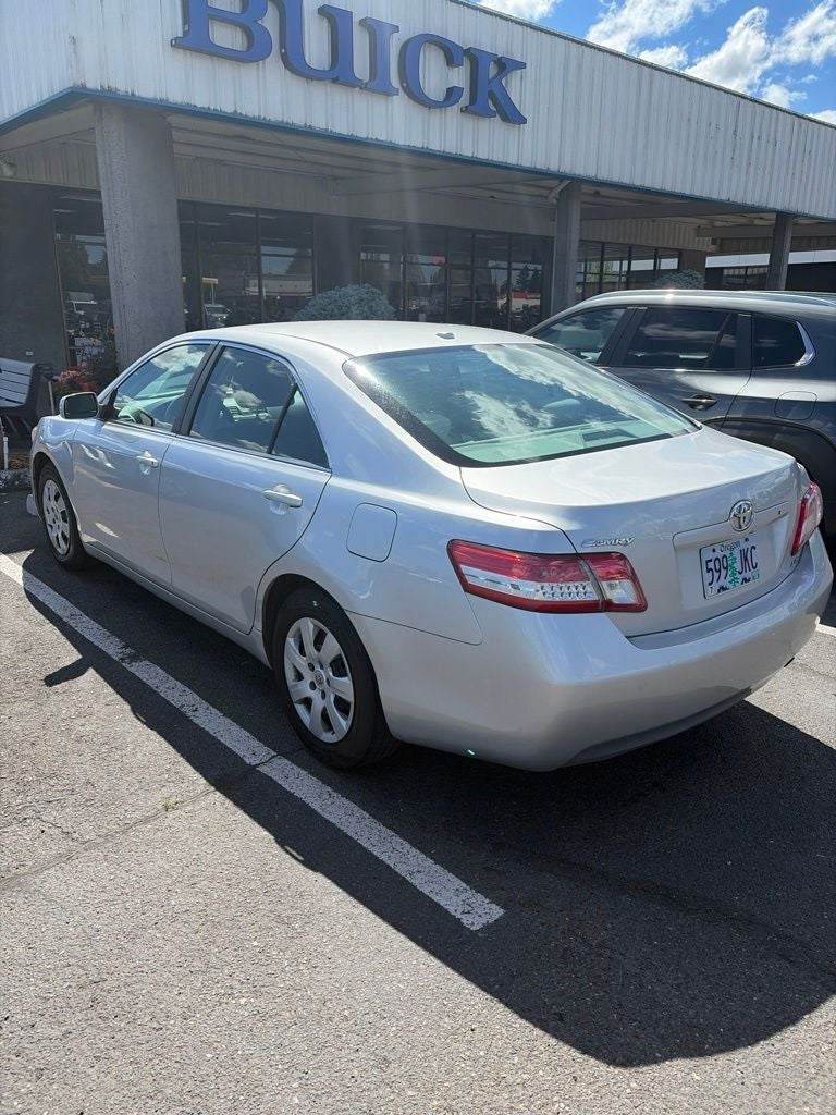 2011 Toyota Camry LE