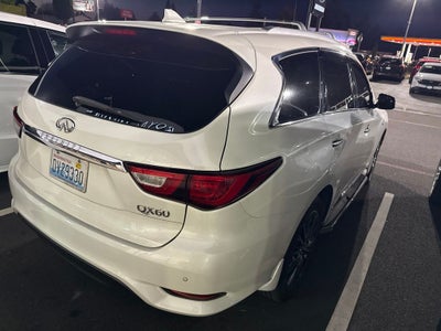 2017 INFINITI QX60 Base