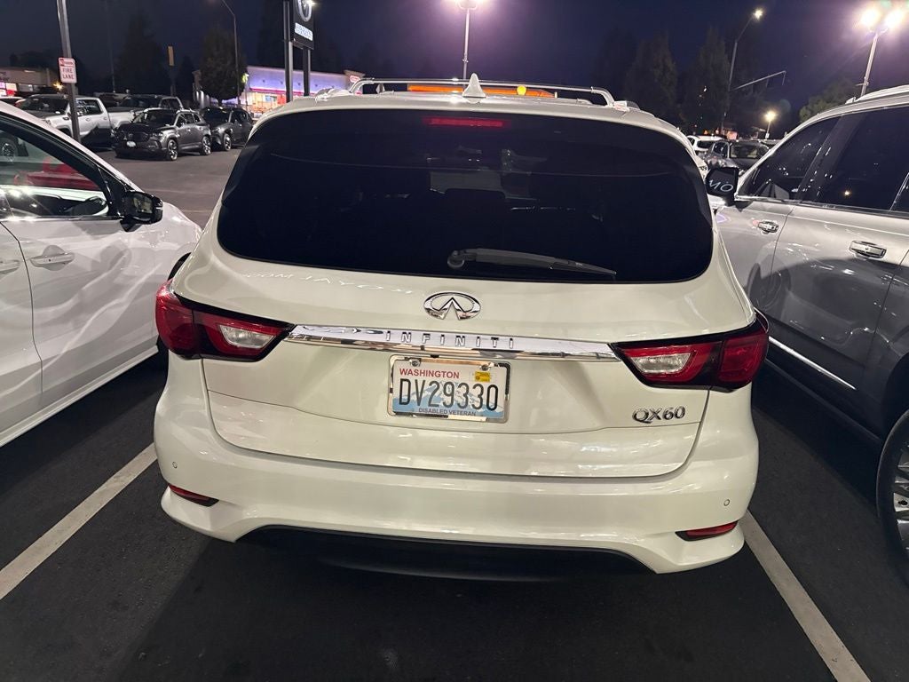 2017 INFINITI QX60 Base