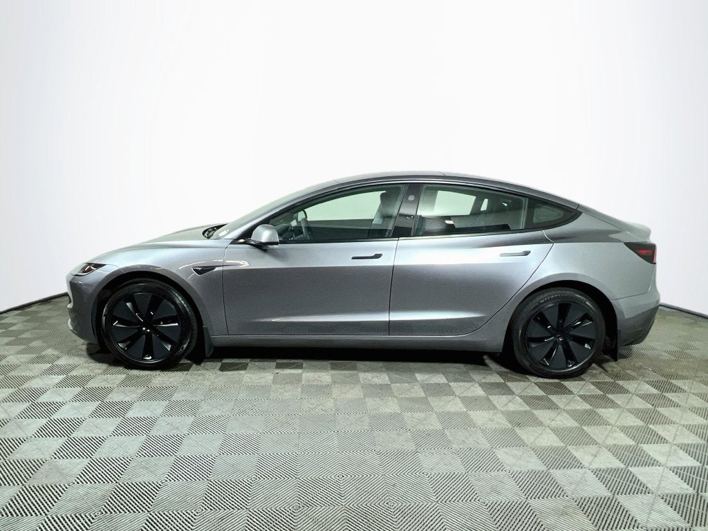 2025 Tesla Model 3 Standard