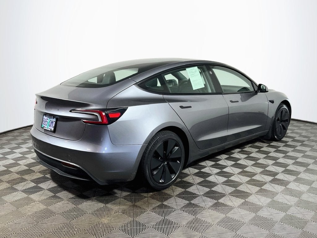 2025 Tesla Model 3 Standard