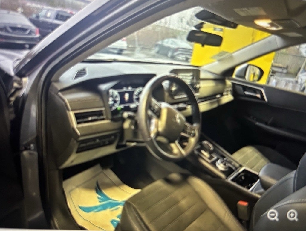 2023 Mitsubishi Outlander PHEV SE