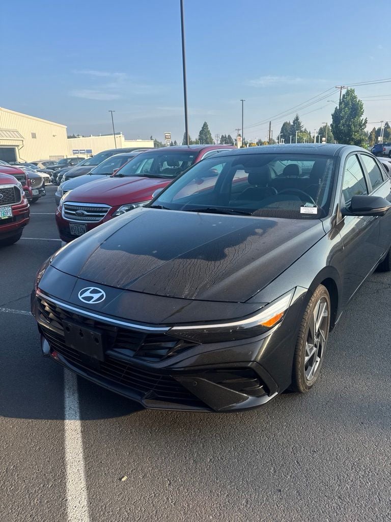 2024 Hyundai Elantra Limited