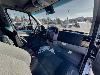 2018 Winnebago Revel 2019 44E