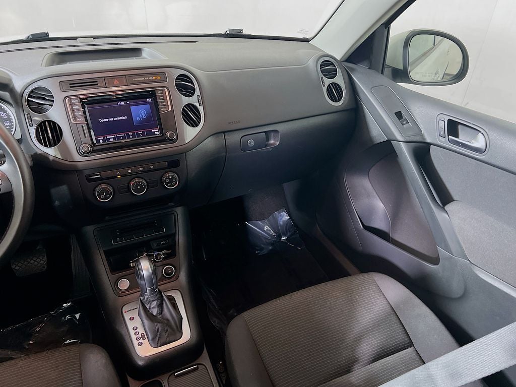 2017 Volkswagen Tiguan Limited 2.0T 4Motion