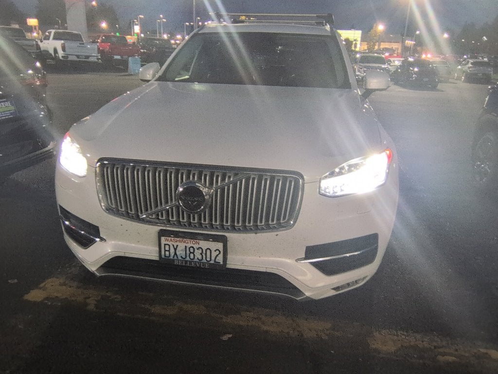 2019 Volvo XC90 T6 Inscription