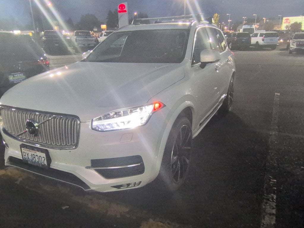 2019 Volvo XC90 T6 Inscription