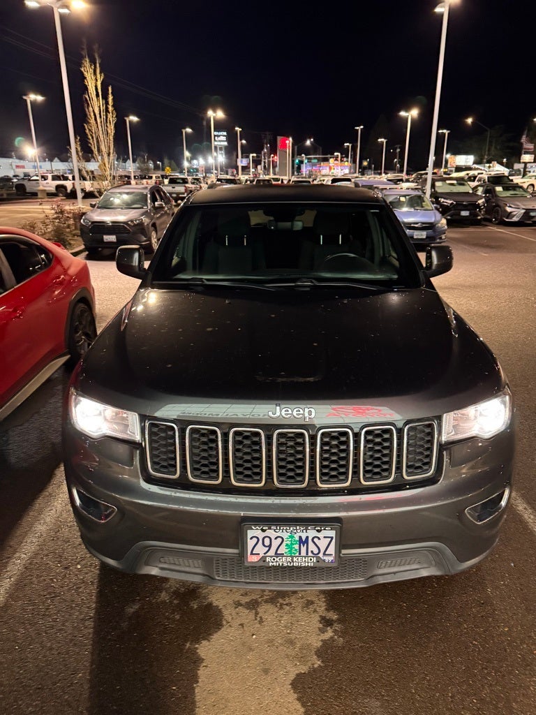 2019 Jeep Grand Cherokee Laredo E