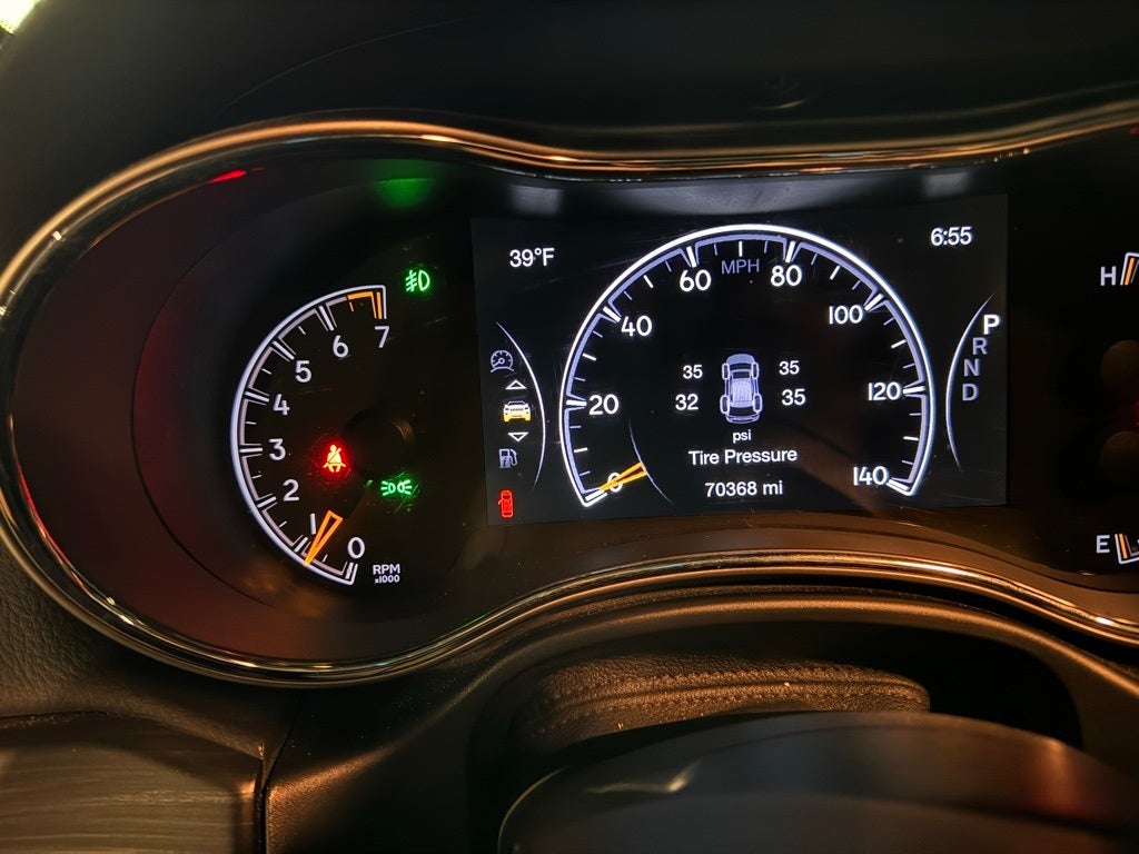 2019 Jeep Grand Cherokee Laredo E