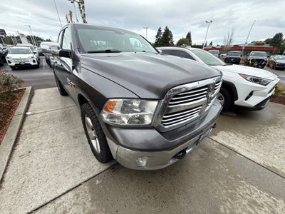 2016 RAM 1500 SLT