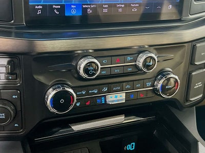 2025 Ford F-350SD Lariat DRW