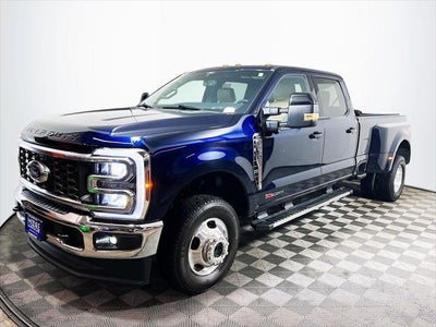 2025 Ford F-350SD Lariat DRW