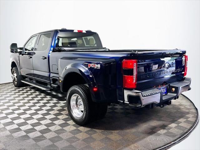 2025 Ford F-350SD Lariat DRW