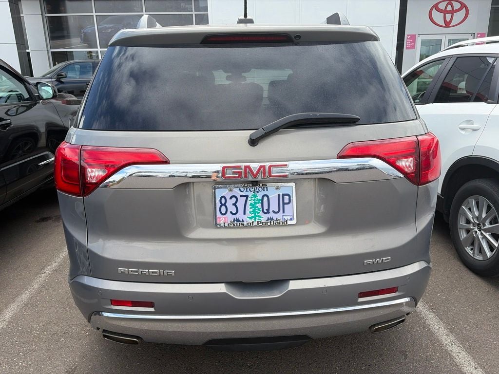 2019 GMC Acadia Denali