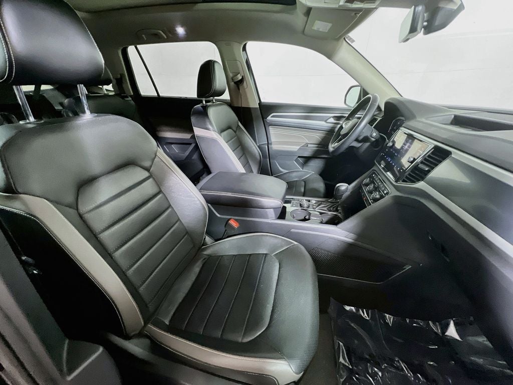 2022 Volkswagen Atlas 3.6L V6 SEL Premium R-Line
