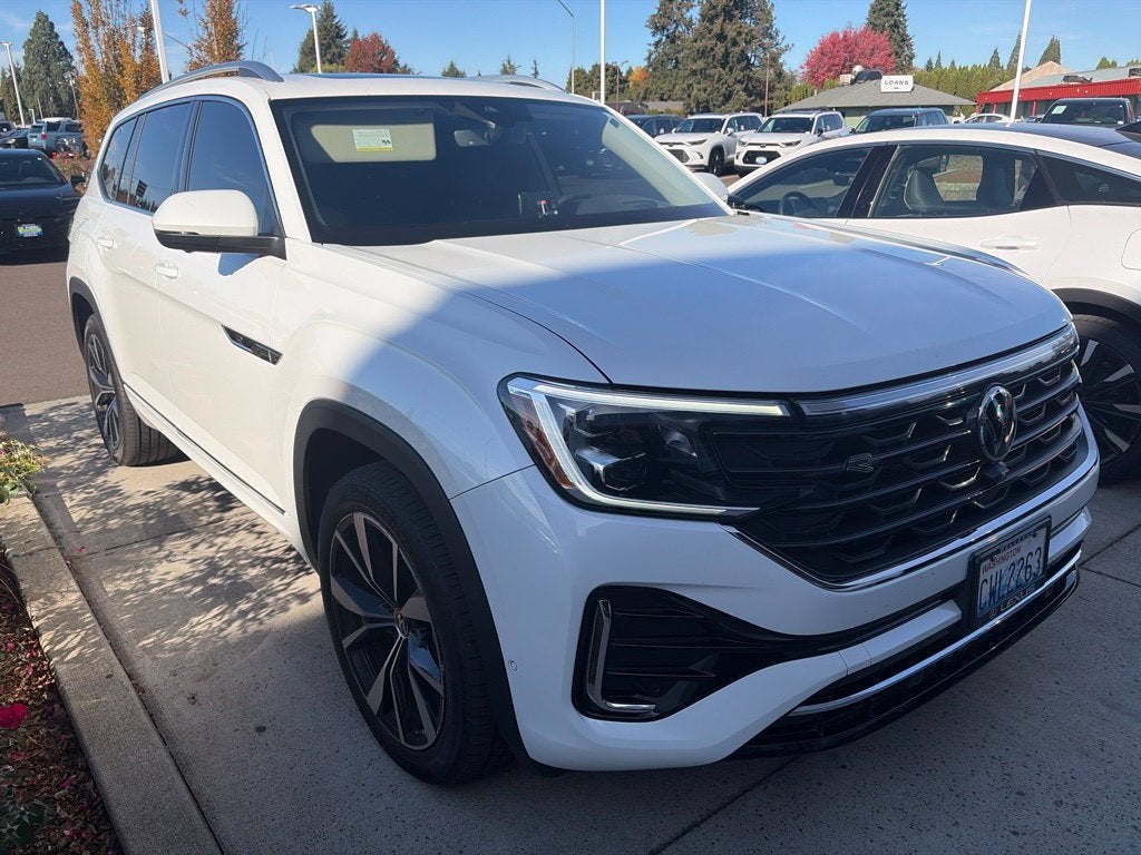 2024 Volkswagen Atlas 2.0T SEL Premium R-Line