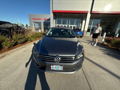 2014 Volkswagen Passat Base