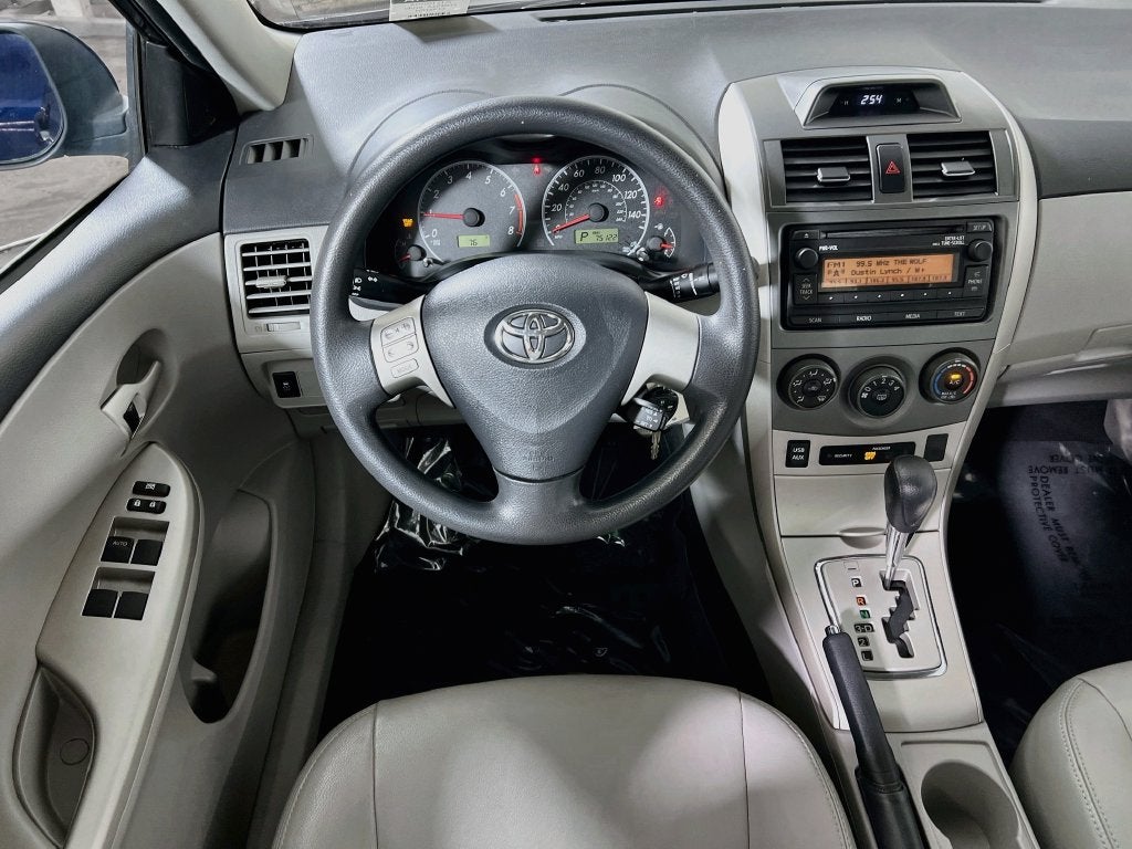 2012 Toyota Corolla LE