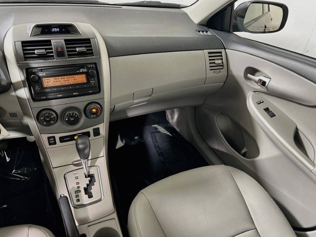 2012 Toyota Corolla LE