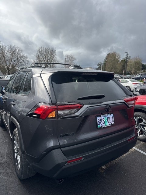 2025 Toyota RAV4 XLE Premium