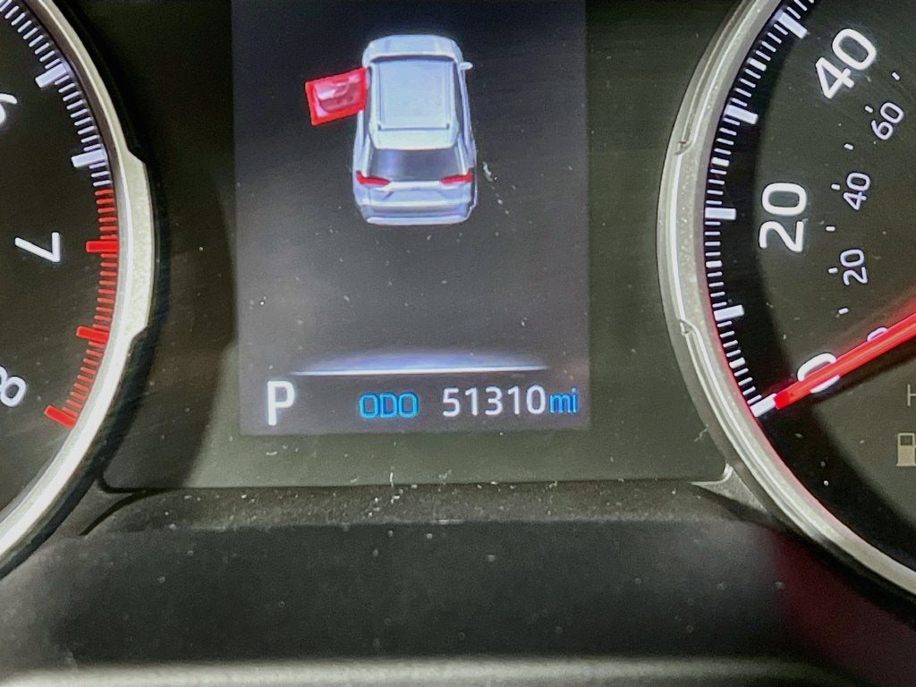2022 Toyota RAV4 LE