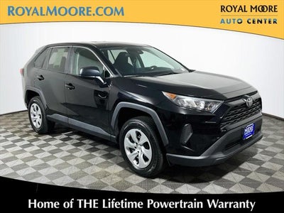 2022 Toyota RAV4 LE