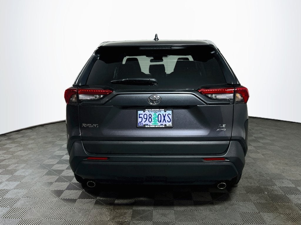 2025 Toyota RAV4 LE