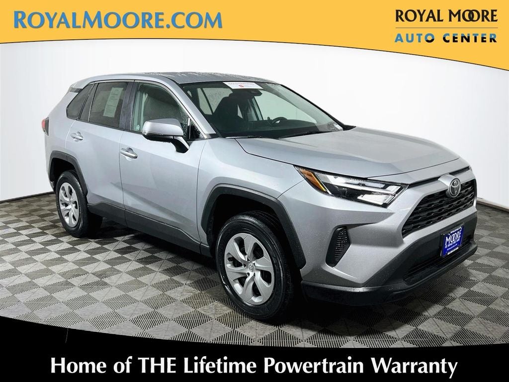 2023 Toyota RAV4 LE