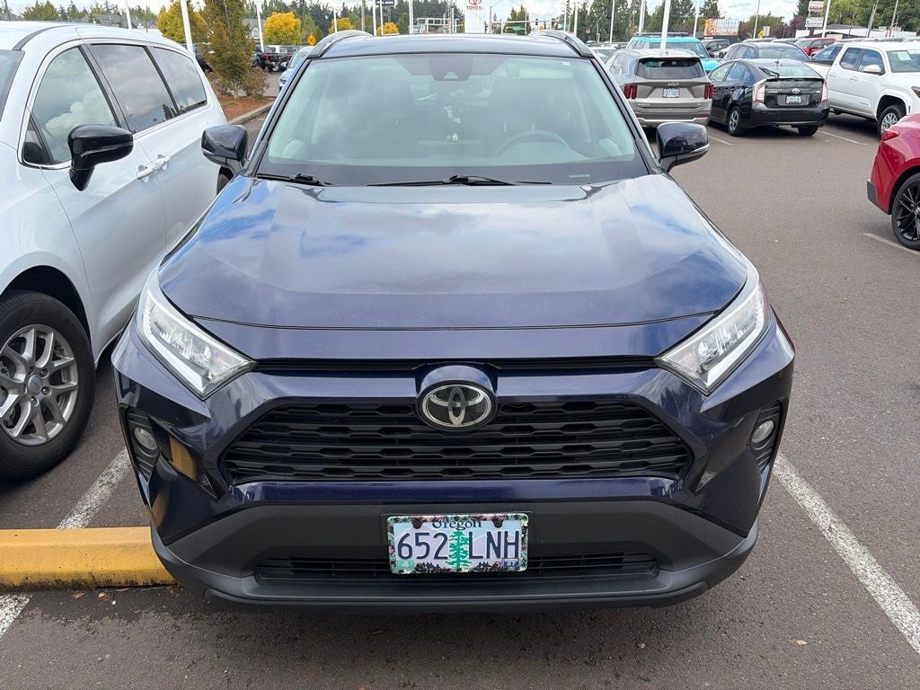 2020 Toyota RAV4 XLE