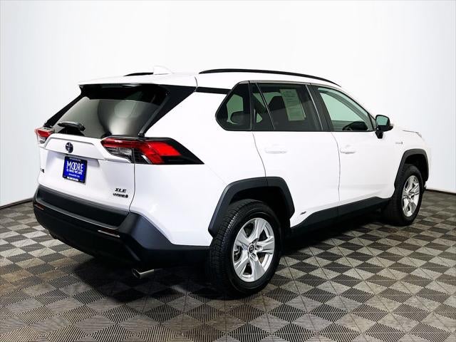 2020 Toyota RAV4 Hybrid XLE